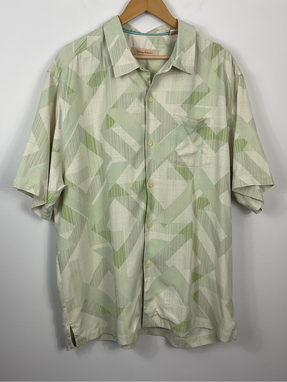 Tommy Bahama Short Sleeve Silk Button Up Shirt Menβs Size XL